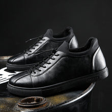 Merkmak 2016 Men Shoes Fashion British Stylel Bright Matte Black Students Men Design Sapatos Masculinos Comfortable Flats Shoes